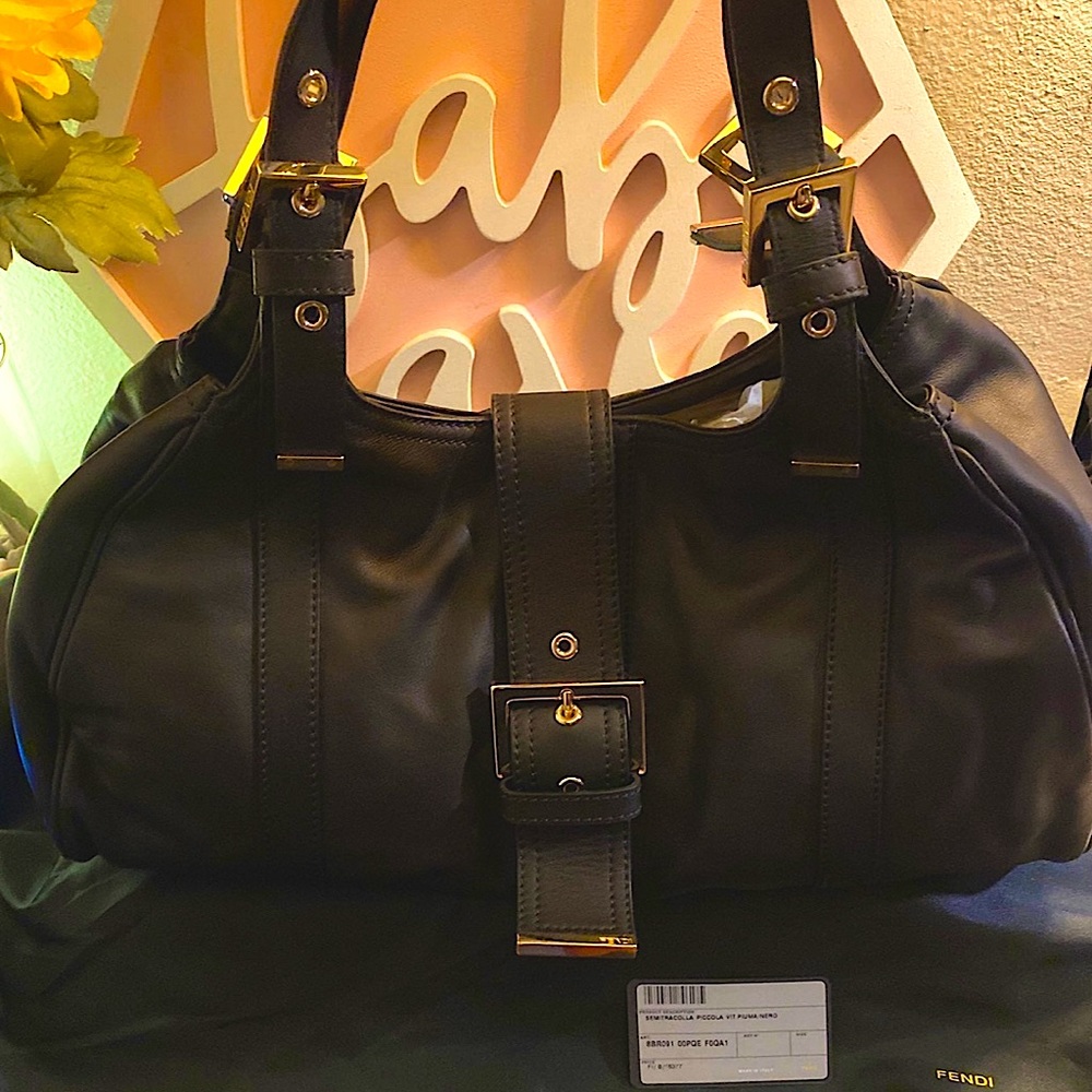 Fendi SEMITRACOLLA PICCOLA VIT.PIUMA BLACK